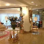 Centro Artheus Hotel 4*
