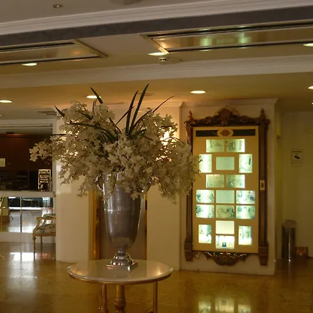 Hotell Artheus Carmelitas