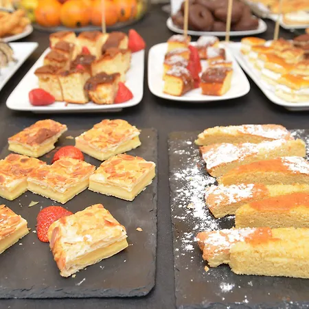 Hotell Artheus Carmelitas