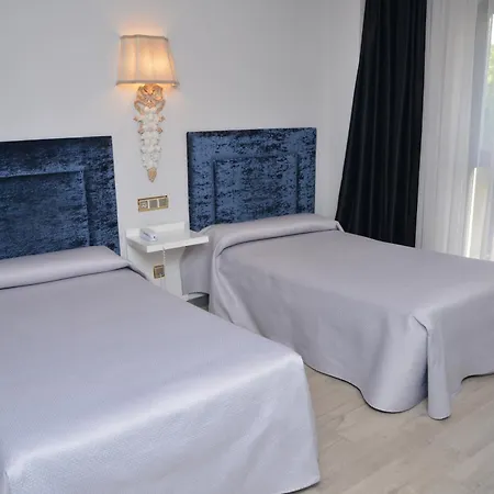 Hotel Artheus Carmelitas