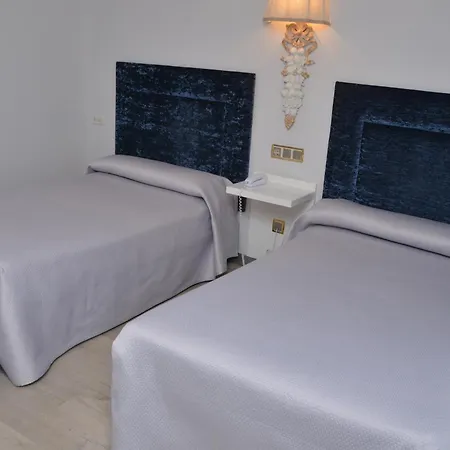 Artheus Carmelitas Hotell