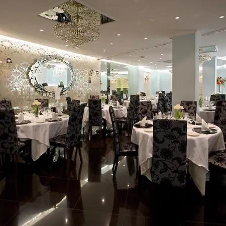 Hotell Artheus Carmelitas