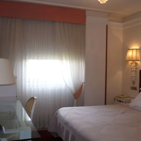 Artheus Carmelitas Hotell