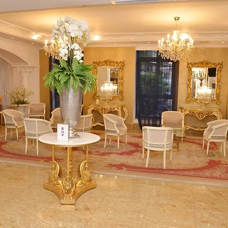 Hotel Artheus Carmelitas