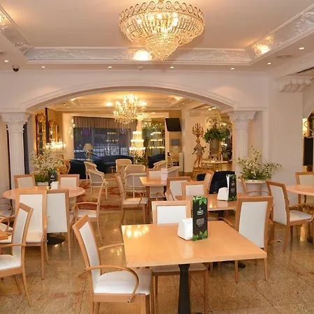 Artheus Carmelitas Hotell 4*