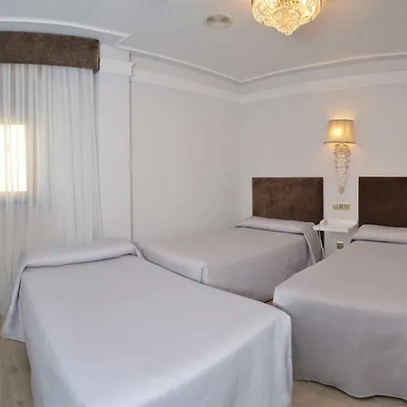 Hotell Artheus Carmelitas