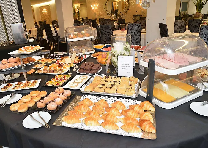 Artheus Carmelitas מלון