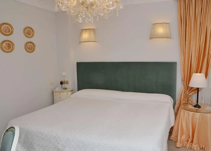 Hotel Artheus Carmelitas 4*