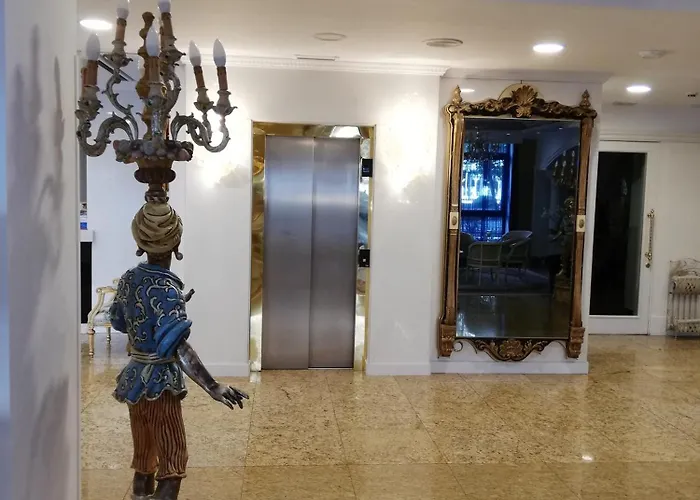 Hotel Artheus Carmelitas 4*