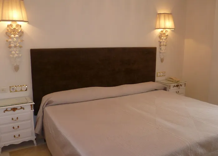 Artheus Carmelitas מלון 4*